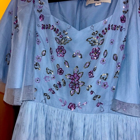 Jessa Kae Dew drop dress. - Picture 3 of 3